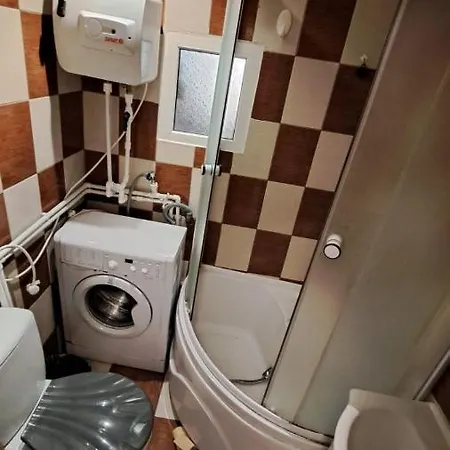 アパート Rares *